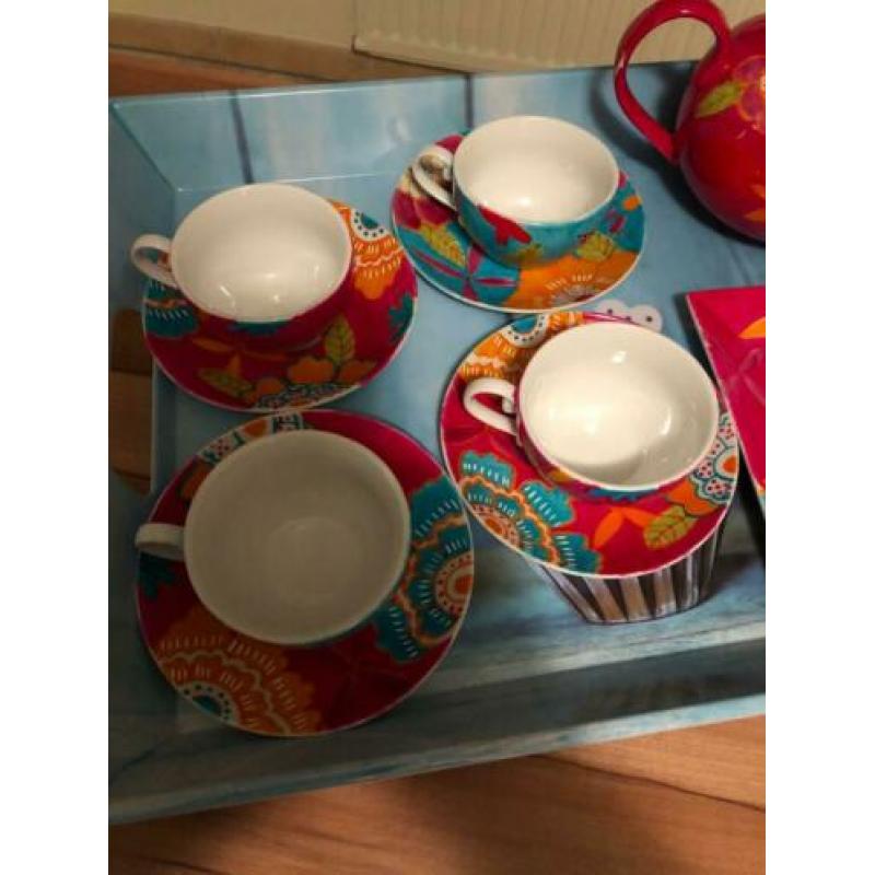 Fleurig thee servies van Maisons du Monde