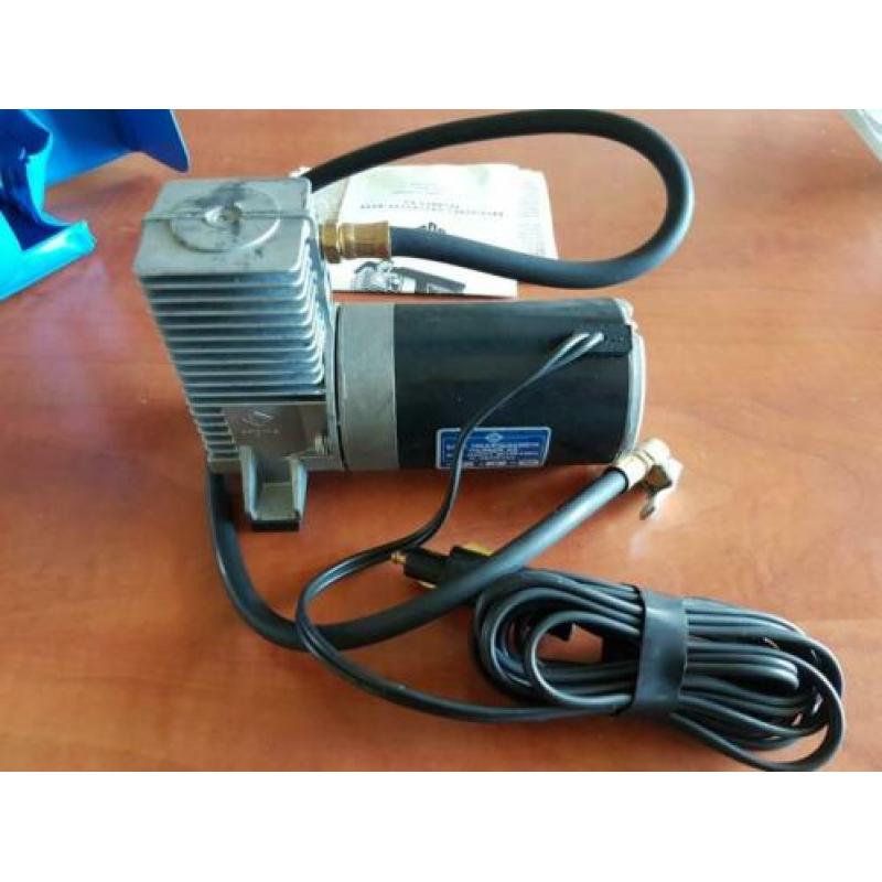 Porsche 911 G model compressor bandenpomp