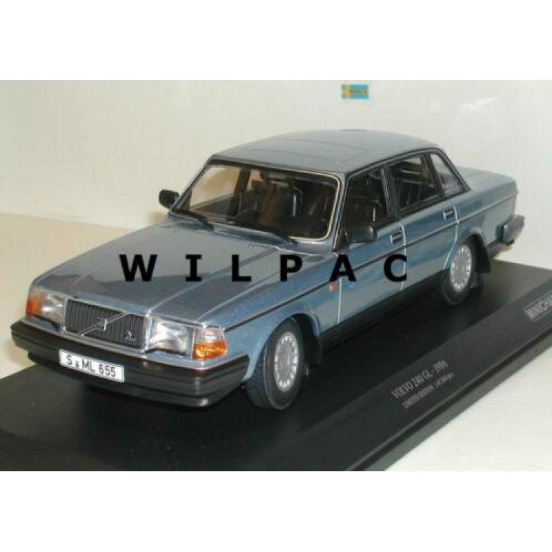 Volvo 240 gl 1:18. Noorse. Politie. Politie. Minichamps