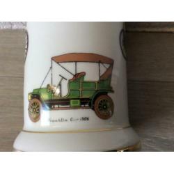 Apothekerspot met afbeeldingen van oude auto's