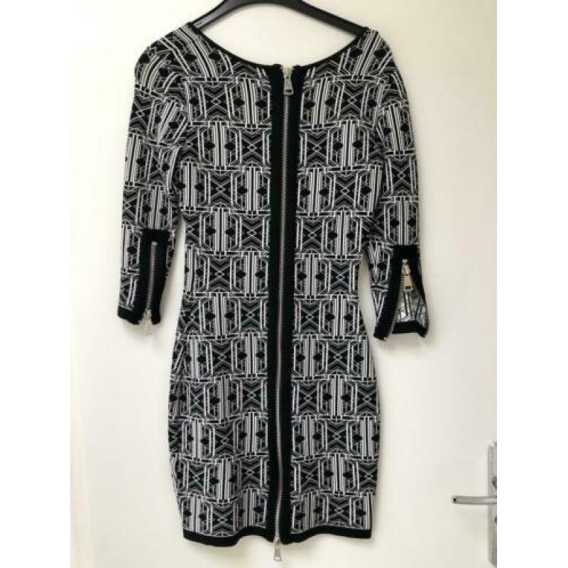Nikkie kleding maat 34