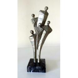 Zilver legering beeldje zes staande figuren Ammerlaan 6982-b