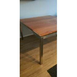 Tafel vierkant 140 x 140 teakhout