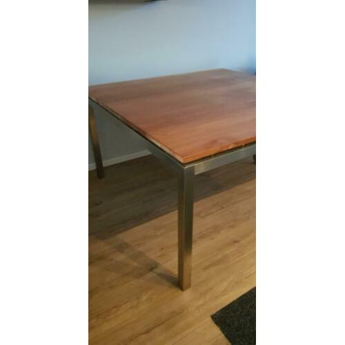 Tafel vierkant 140 x 140 teakhout
