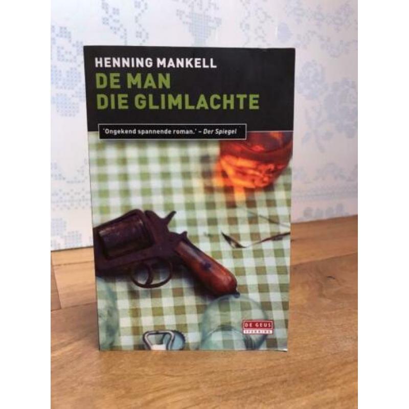 De man die glimlachte, Henning Mankell