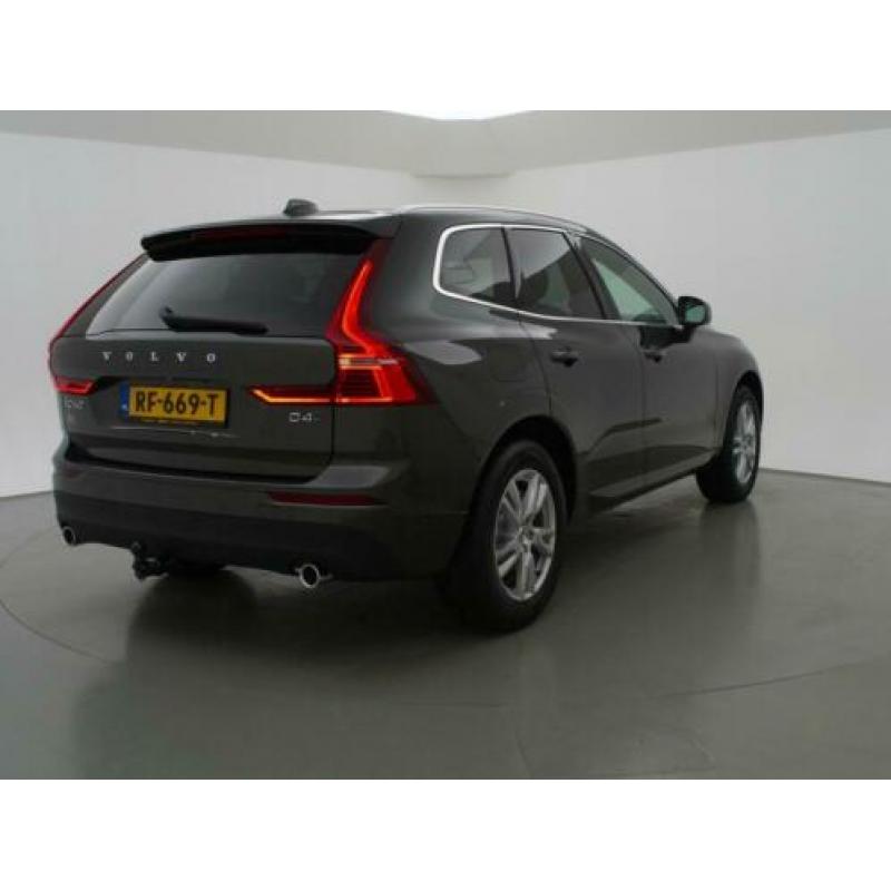 Volvo XC60 2.0 D4 AWD 190 PK AUT8 MOMENTUM + LEDER / PANORAM