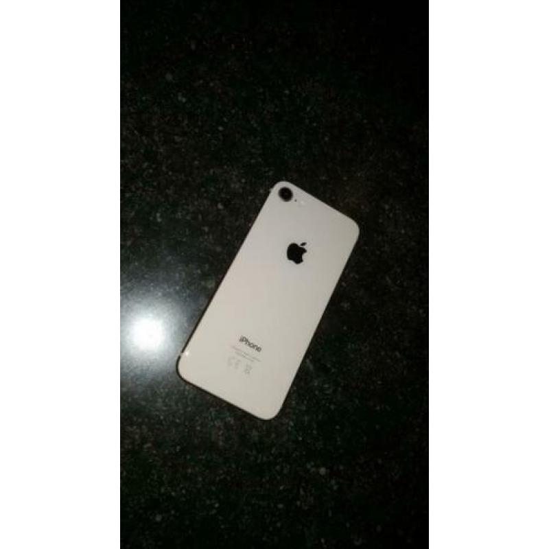iPhone 8