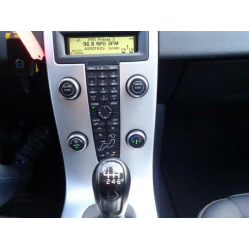 Volvo V50 1.6 D2 Sport Airco,PDC,Cruise control,6 Versnellin