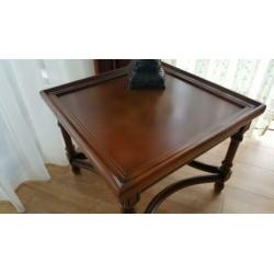 Bijzet tafel hoektafel noten
