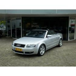 Audi A4 Cabriolet 2.4 5V Navi/Leder/Deal. ond