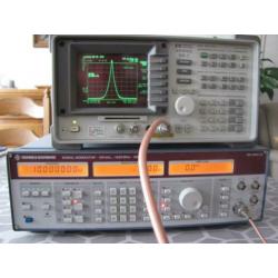 Rohde & Schwarz SMG signal generator 100KHz - 1000MHz - opti
