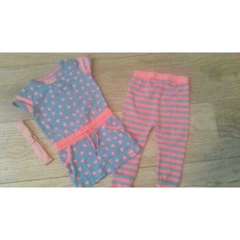 Hele mooie jurkjes en T-shirt Z8 met gratis legging haarband