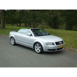 Audi A4 Cabriolet 2.4 5V Navi/Leder/Deal. ond