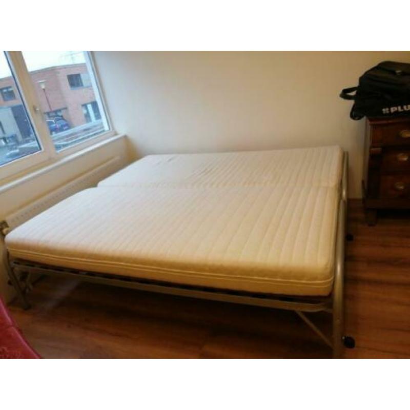 dubbel bed inclusief matras