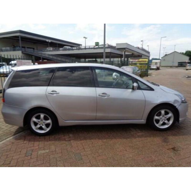 Mitsubishi Grandis 2.4-16V Intense