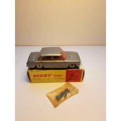 Dinky Toys Simca 1500 berline 1963