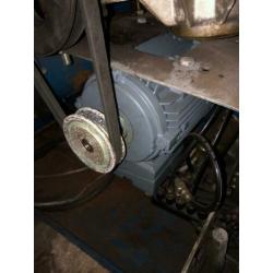 banden demonteer machine Ravaglioli