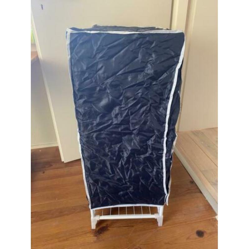 Kastje camping blauw wit 35 diep 60 breed