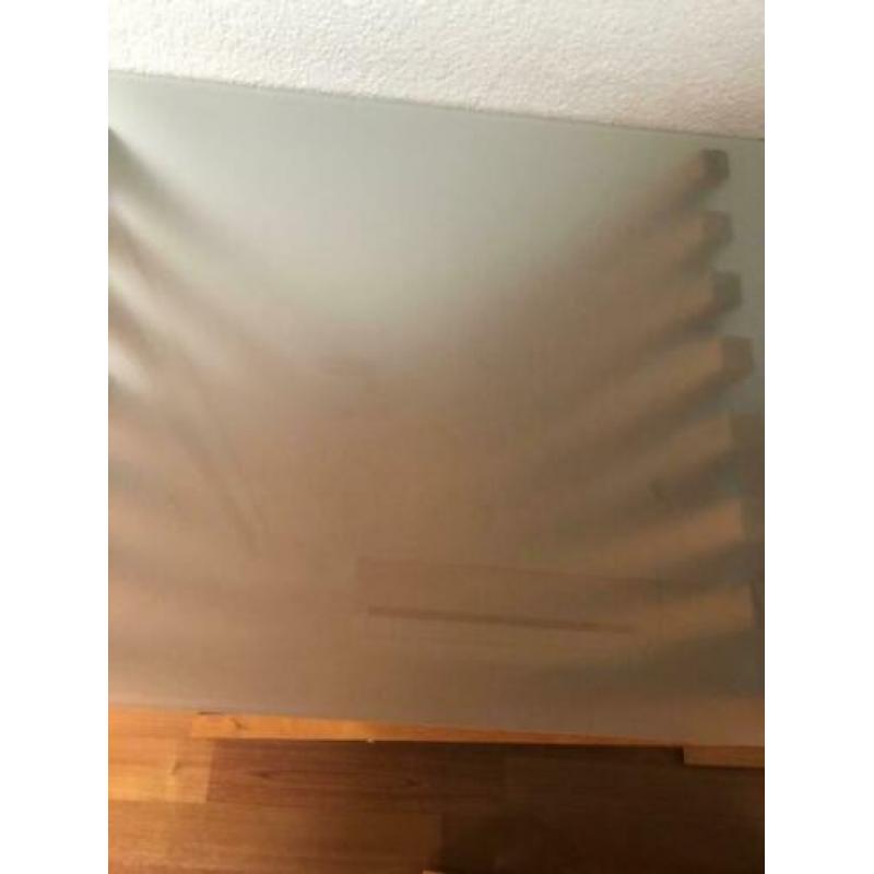 bijzettafel nachtkastje van hout met glas melkglas 55 cm