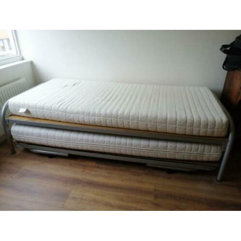 dubbel bed inclusief matras