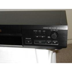 SONY CDP XE220..Compactdisc player