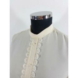 Maat 44 Mooie vintage blouse met kant… Nr QQ71