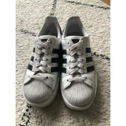 Adidas sneakers maat 36 2/3