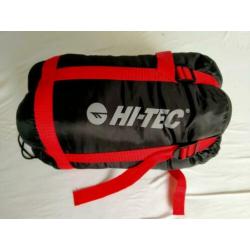 Hi-tech outdoor mummie slaapzak