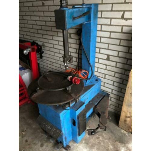 banden demonteer machine Ravaglioli