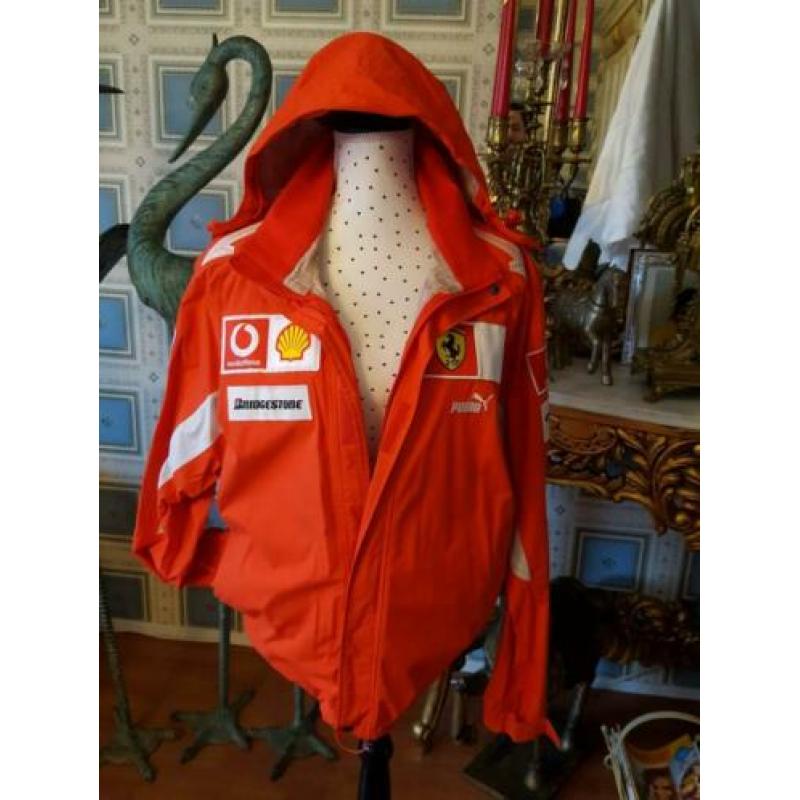 Ferrari jas