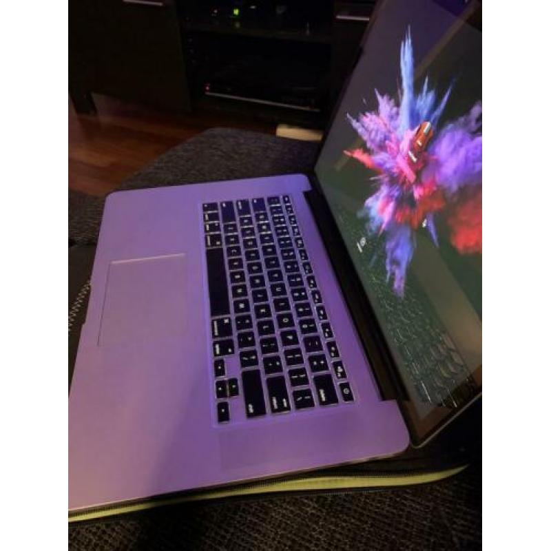 Apple MacBook Pro