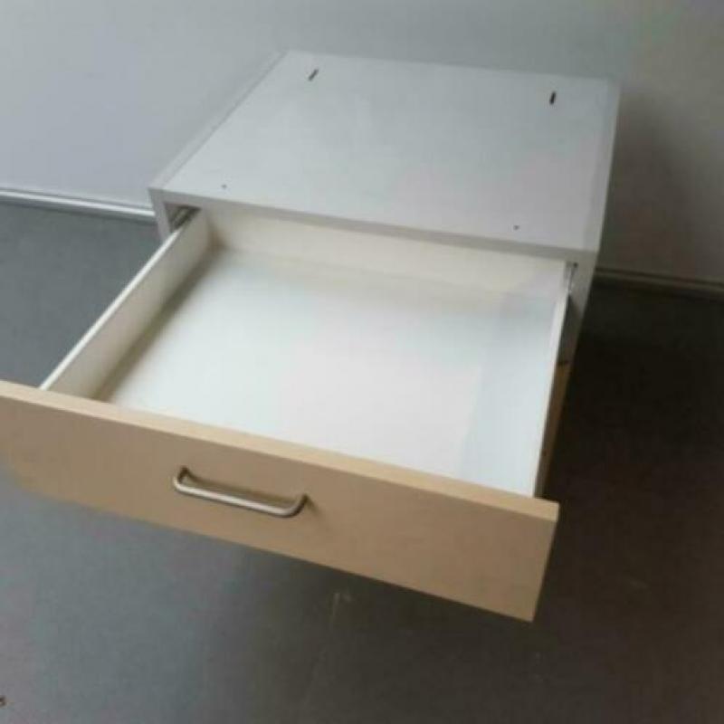 1x Mooie 3-ladekast 53x60x51 cm