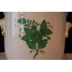 Bloempot van Herend, Hongarije; "Apponyi Vert".
