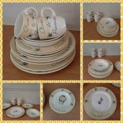 Servies met olijftak, zachtgeel, gebroken wit. Nieuwstaat