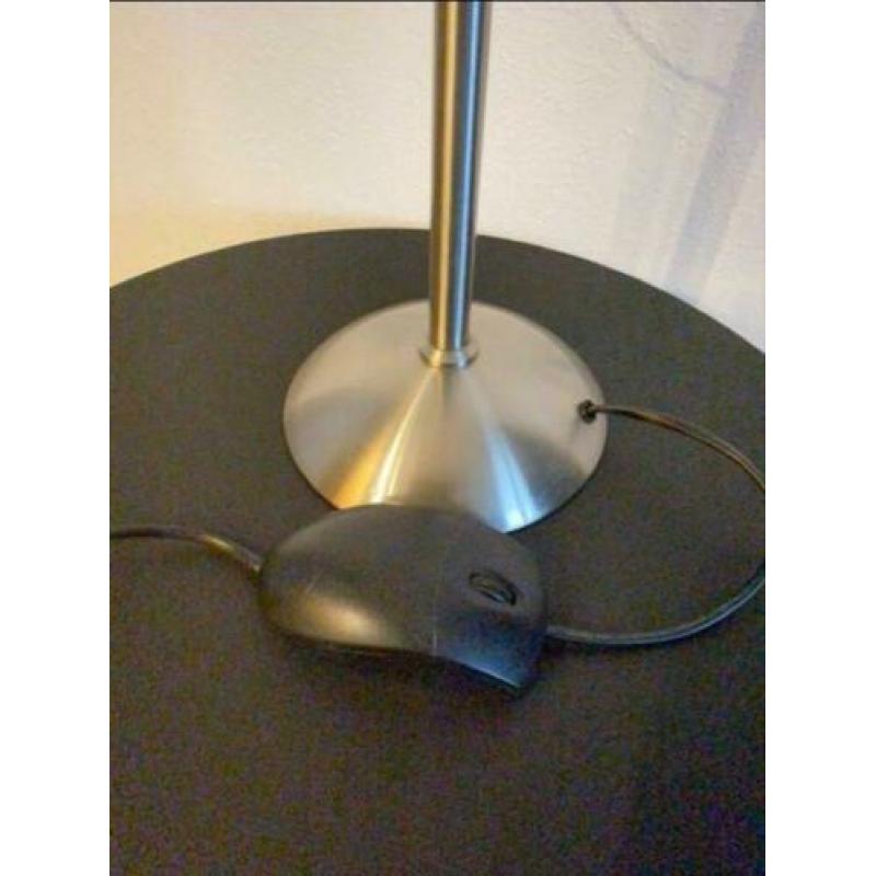 Tafellamp met 6 Murano bolletjes met sjieke uitstraling