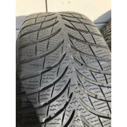 BMW 4x winterbanden en originele velgen Goodyear 195-55-16!!