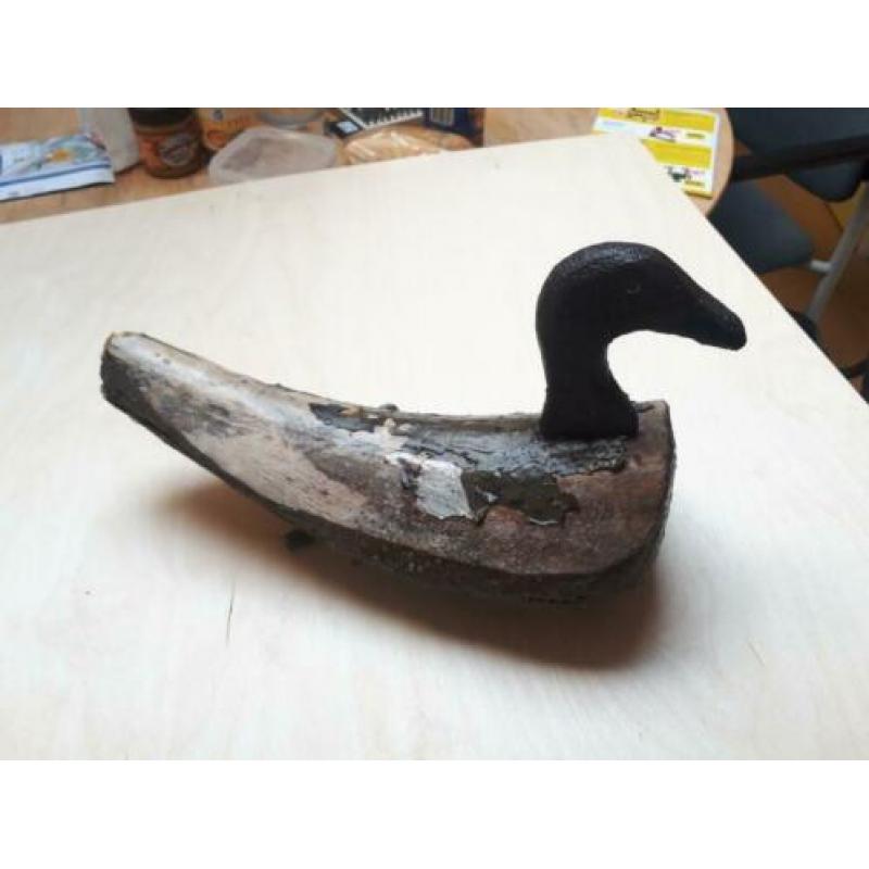 houten lokeend erg oud