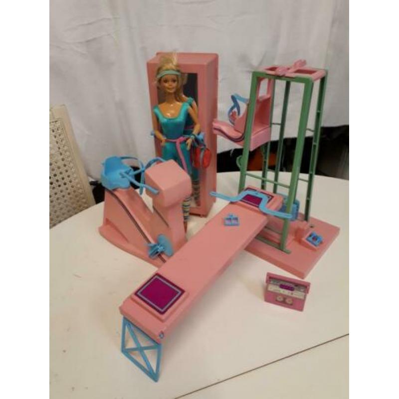 Barbie fitness 1984 met alle toebehoren, volledig compleet