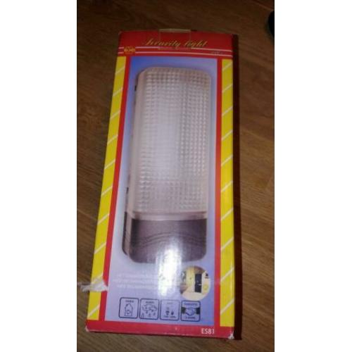 Elro ES81 automatische buitenlamp