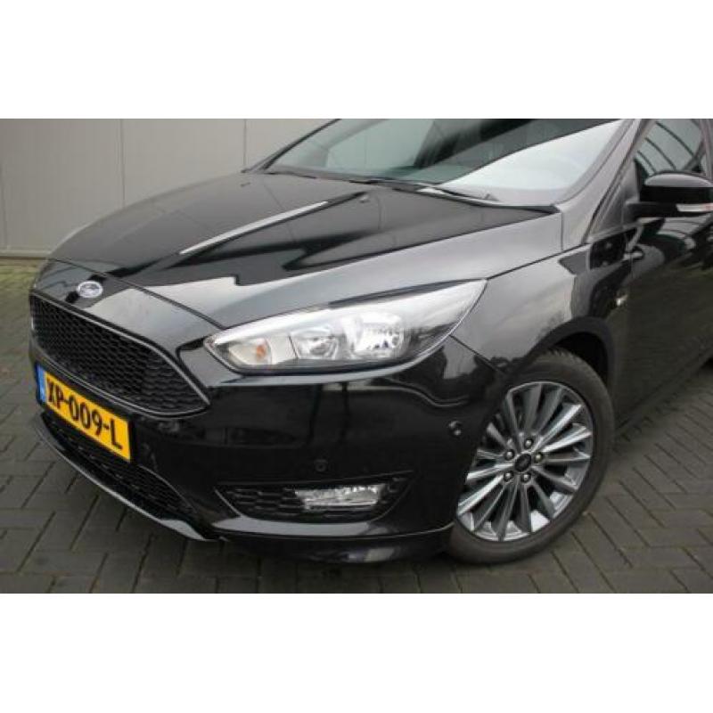 Ford Focus Wagon 140PK EcoB. ST-Line Navi/Cruise-control/Win