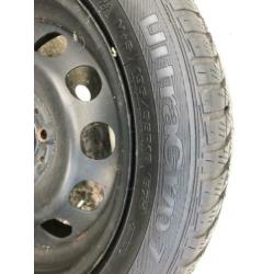 BMW 4x winterbanden en originele velgen Goodyear 195-55-16!!