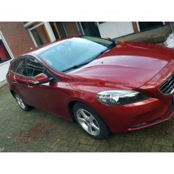 Volvo V40 2.0 D3 Geartronic 2015 Rood