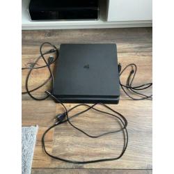 Ps4 slim 1tb
