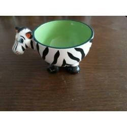 Servies met koeienprint