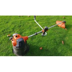 Husqvarna 128 r kantenmaaier/ bosmaaier