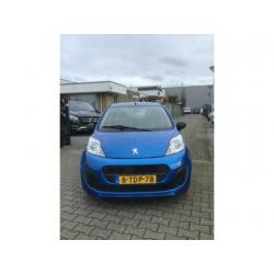 Peugeot 107 1.0 ACCESS ACCENT € 5.650,00
