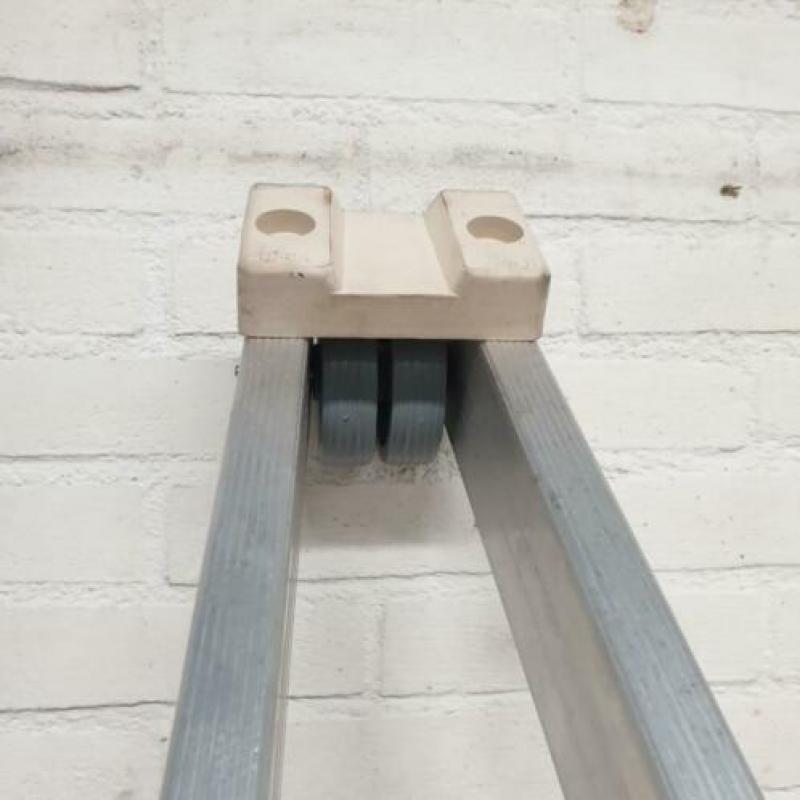 Aluminium puntladders