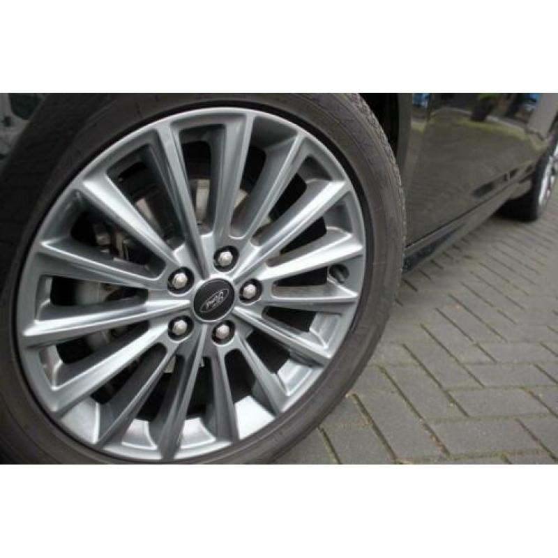Ford Focus Wagon 140PK EcoB. ST-Line Navi/Cruise-control/Win