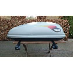 Thule Rapid System 757 voetset +draagstangen i.z.g.s. oa V70