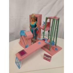 Barbie fitness 1984 met alle toebehoren, volledig compleet